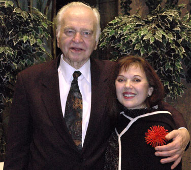 Louisa Jonason pictured with Seymour Barab
